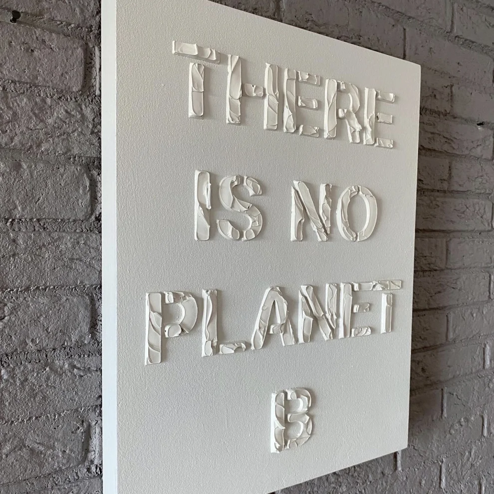 Kara Vox - There Is No Planet B Tablo