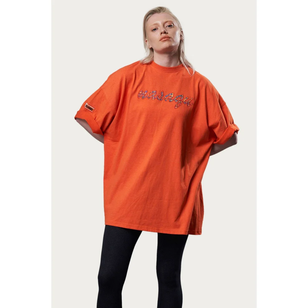 Nasaqu - Zini Super Oversize Sırtı Yırtmaçlı Tshirt