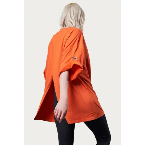 Nasaqu - Zini Super Oversized Backsplit Top