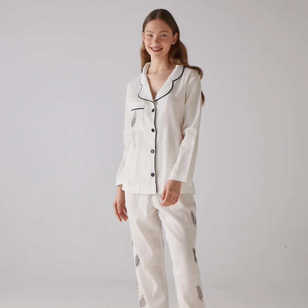 Handarte Los Angeles - Leaf Pattern Long Pyjama Set - Il