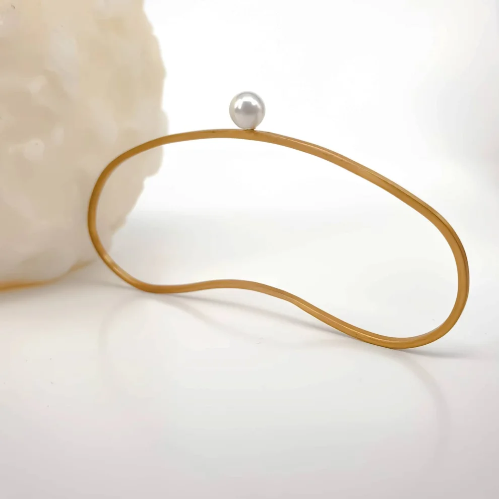 Yazgi Sungur Jewelry - Pearl Handlet Bracelet