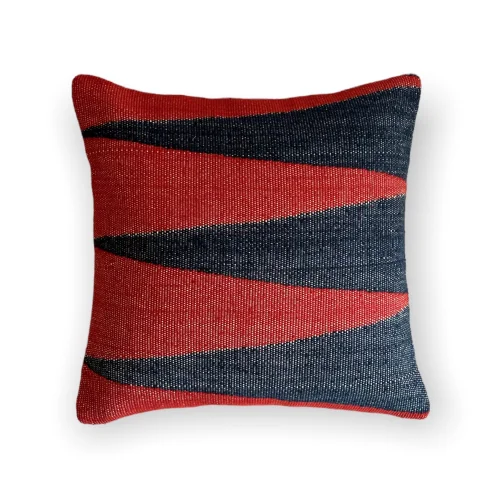 Seçil Özelmas - Adatepe Kilim Pillow