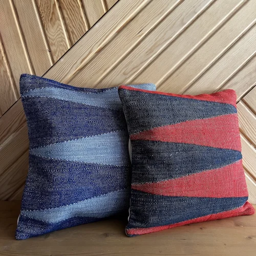 Seçil Özelmas - Adatepe Kilim Pillow