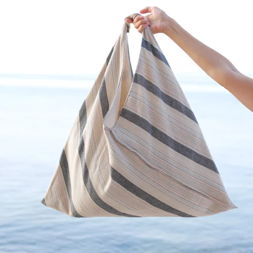 Finegrid - Azure Beach Bag