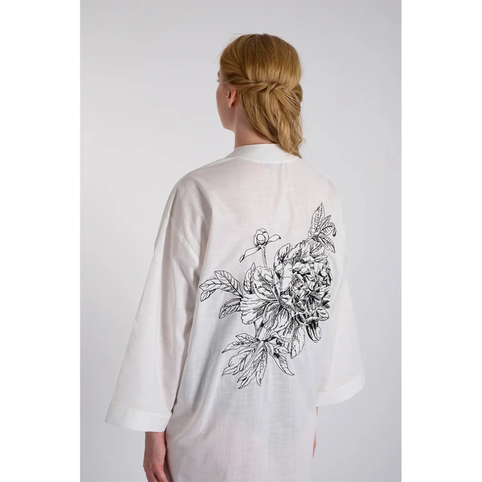 Mono Kimono - Peony Keten Kimono