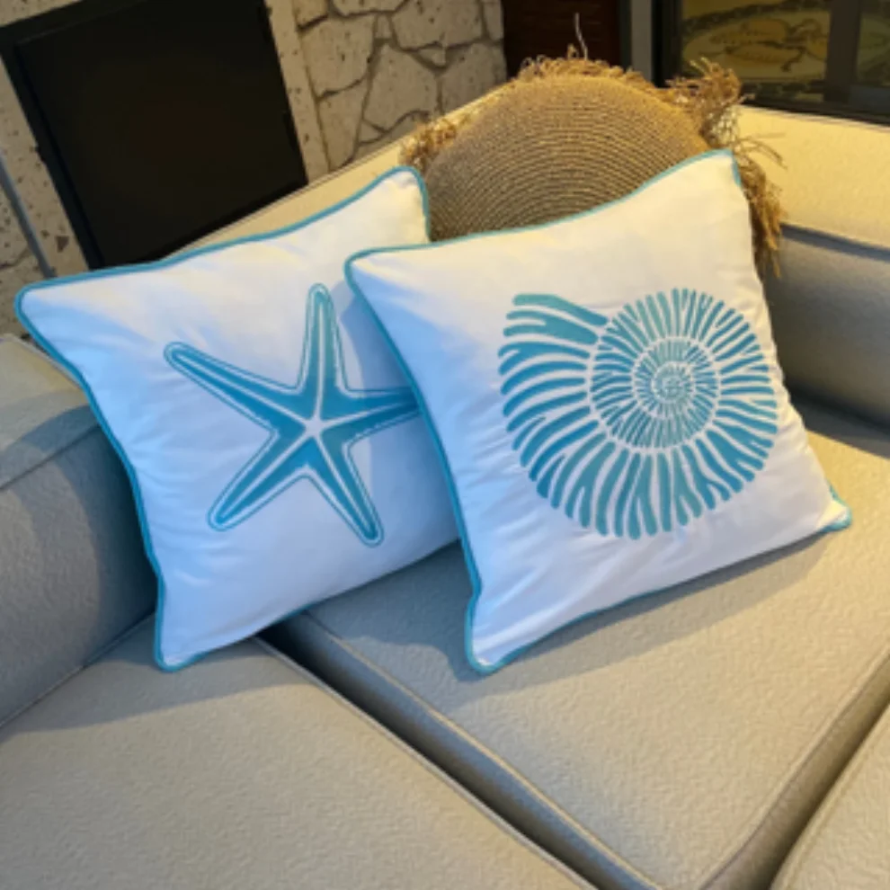 Adade Design Pillow - Nakışlı Kırlent - Yıldız