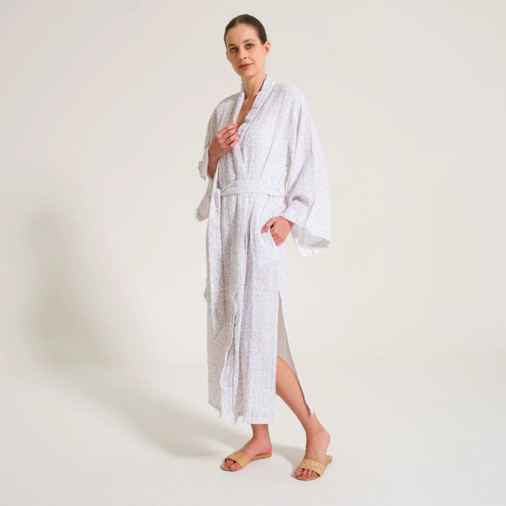 Miespiga - Leopard Pattern Muslin Women's Dressing Gown