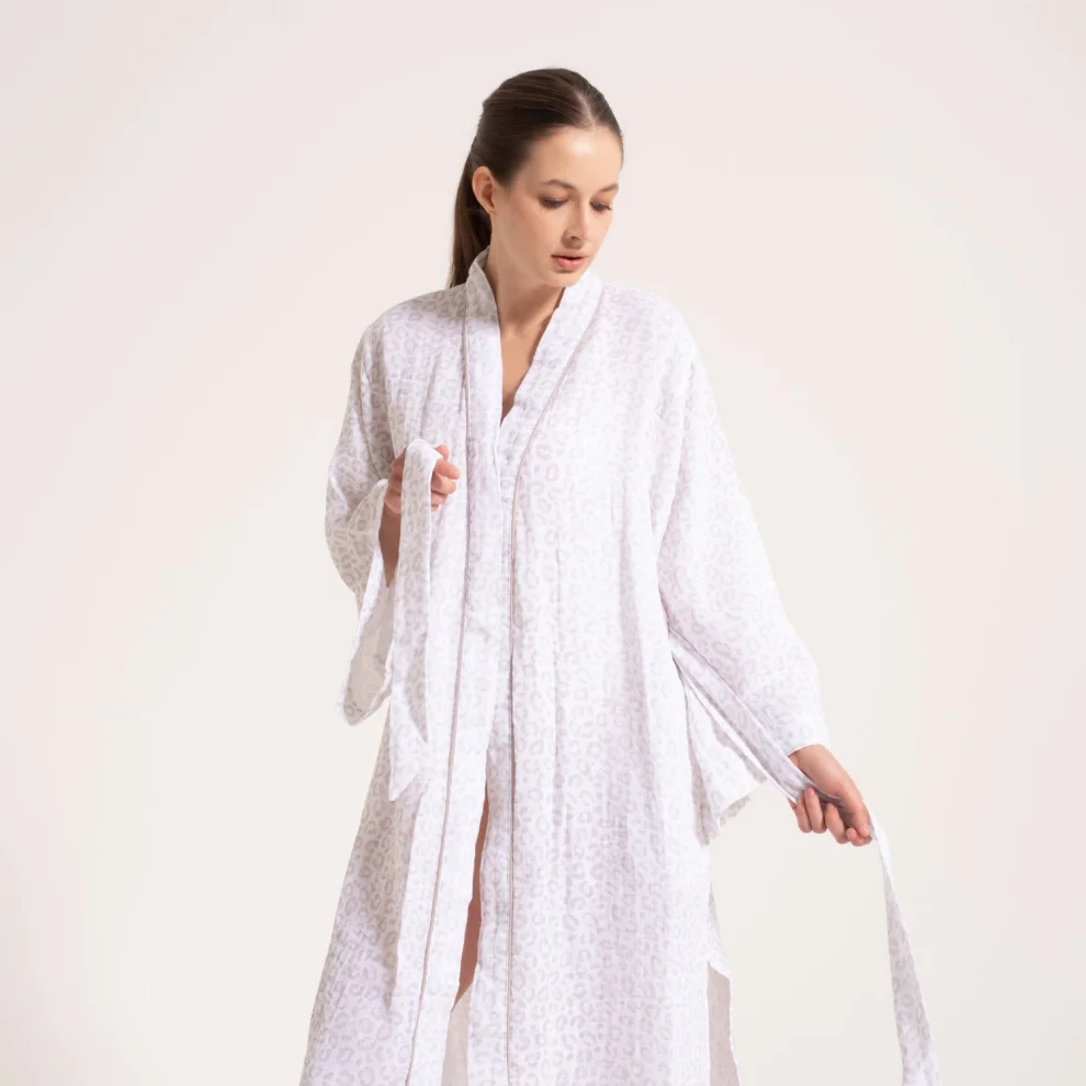 Miespiga - Leopard Pattern Muslin Women's Dressing Gown