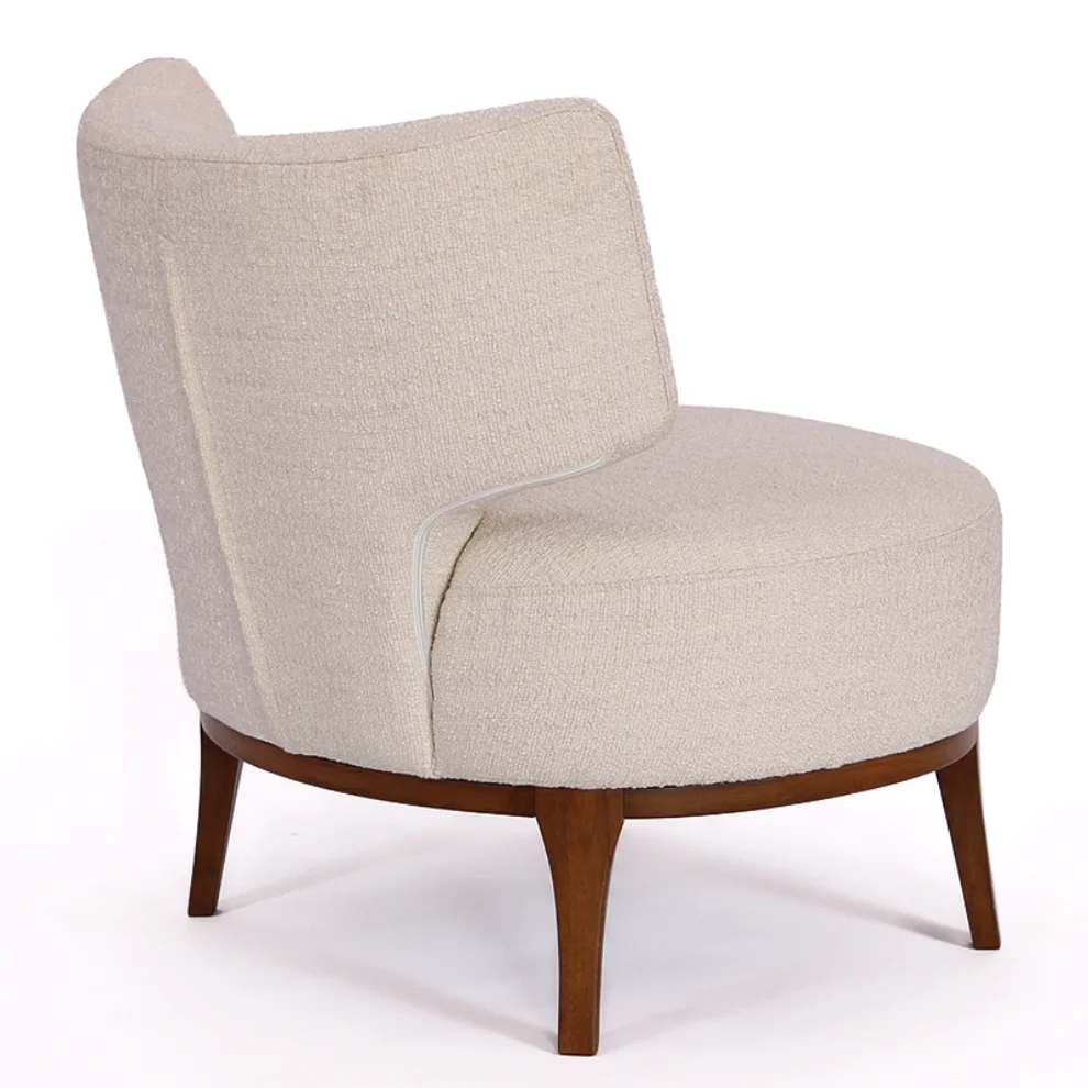 Valnott Design - Cosy Armchair