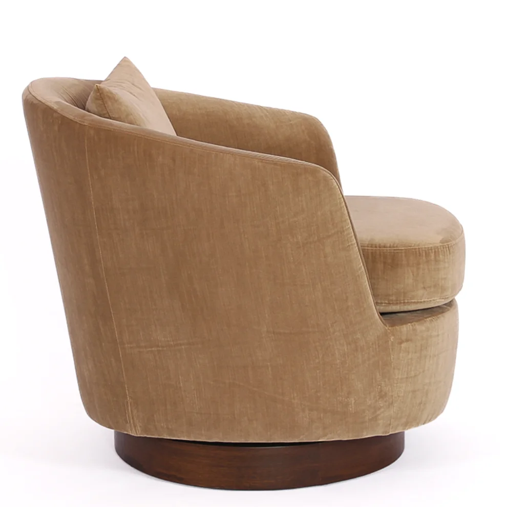 Valnott Design - Revolving Armchair