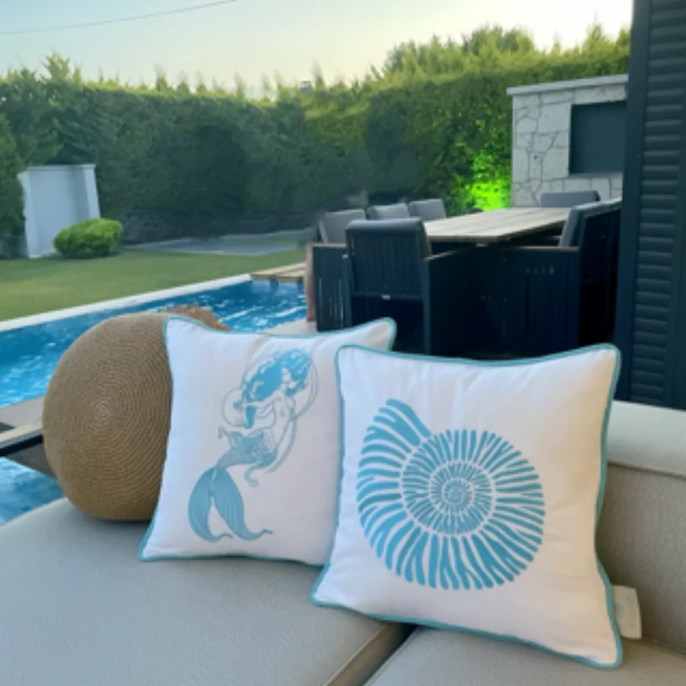 Adade Design Pillow - Nakışlı Kırlent - Mermaid