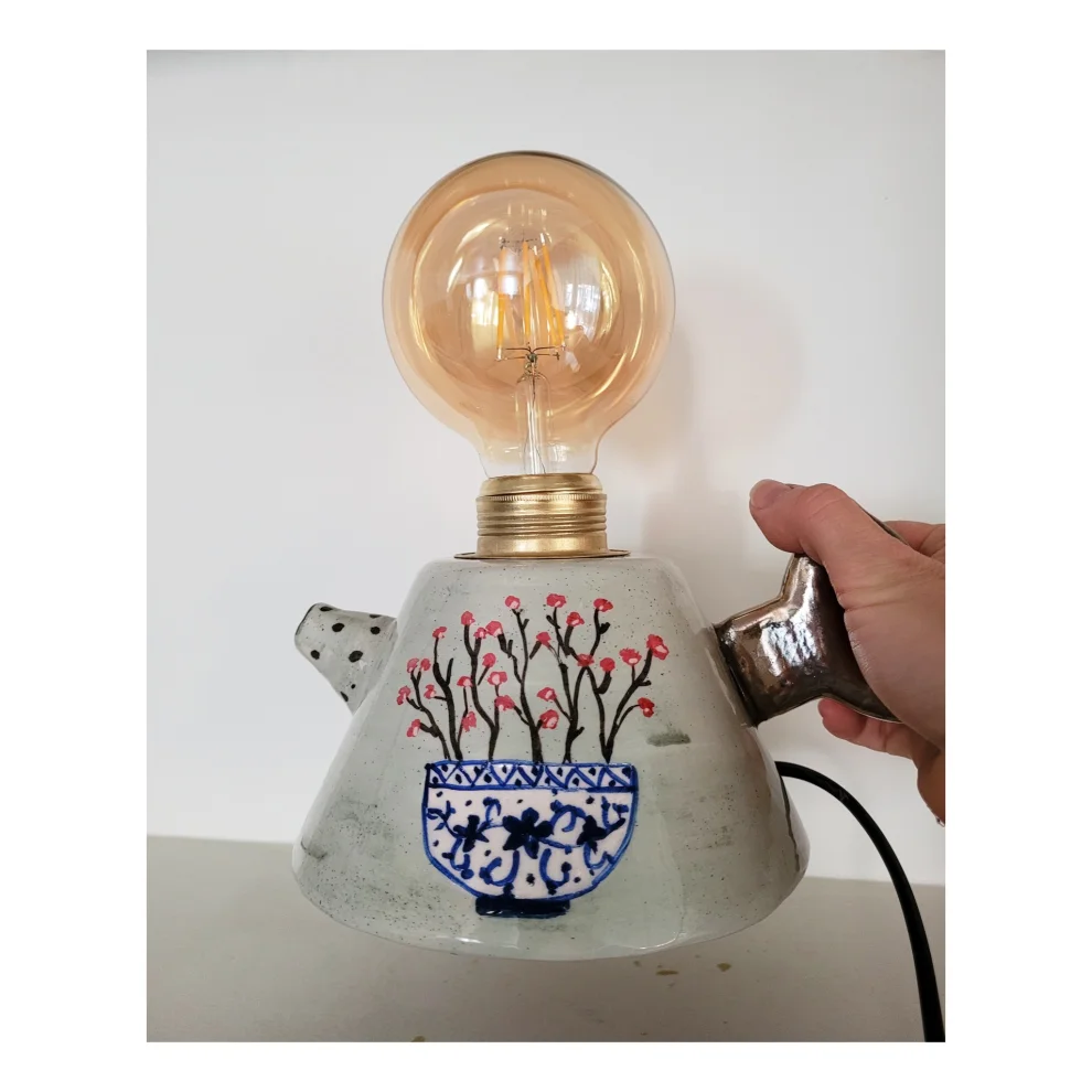Sesiber - Teapot Formed, Lighting Object Vase
