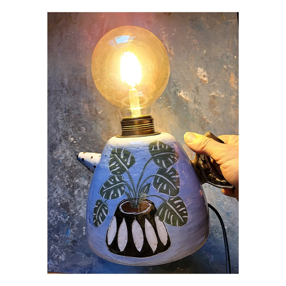 Sesiber - Teapot Formed Lighting Object Monstera