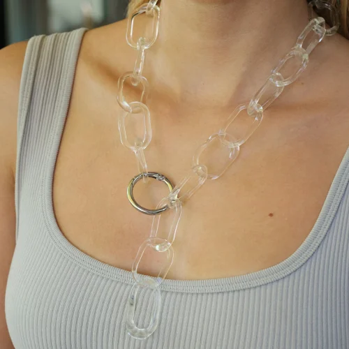 Siffle - Clear Chain Necklace