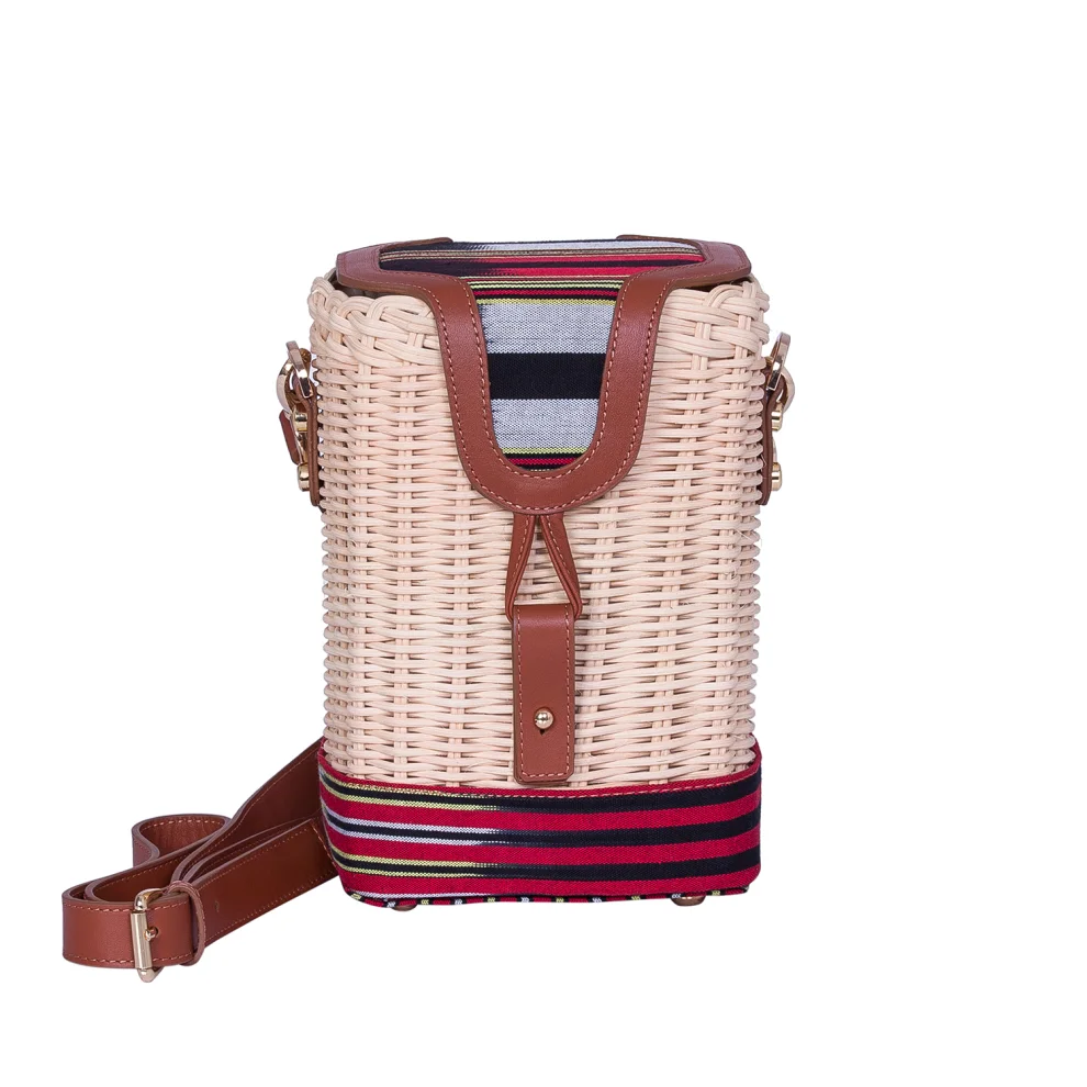 Kai & Vrosi - Wicker Tobacco Baskets With Peshtemal Fabric Detailed Bag