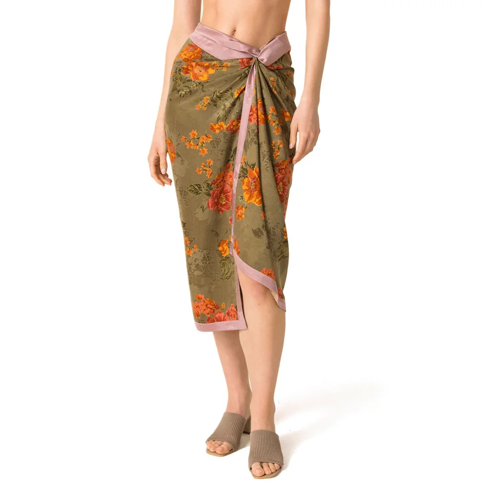 Movom	 - Harper  Sarong Etek