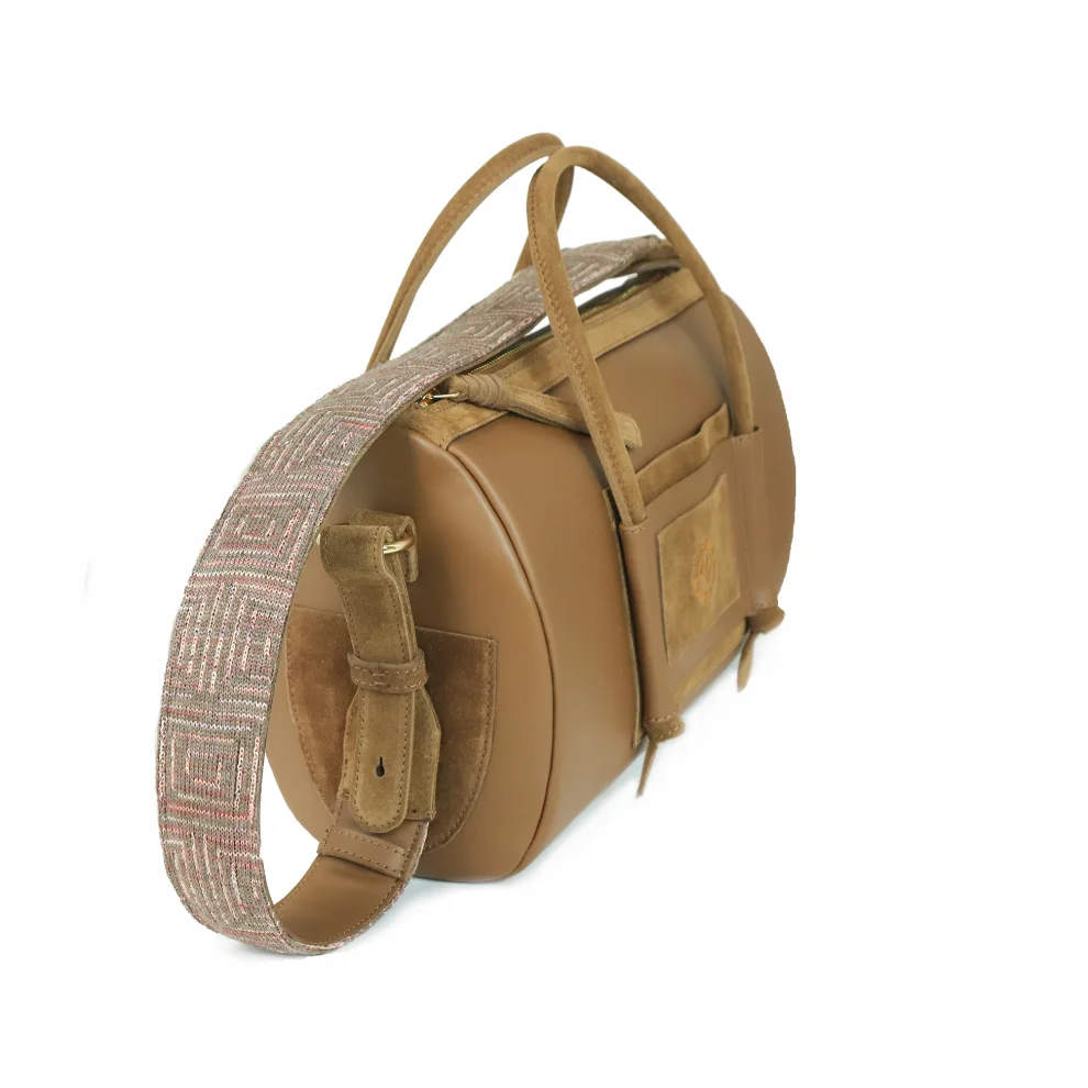 Dylla Atelier - Tethy Hazelnut Bag