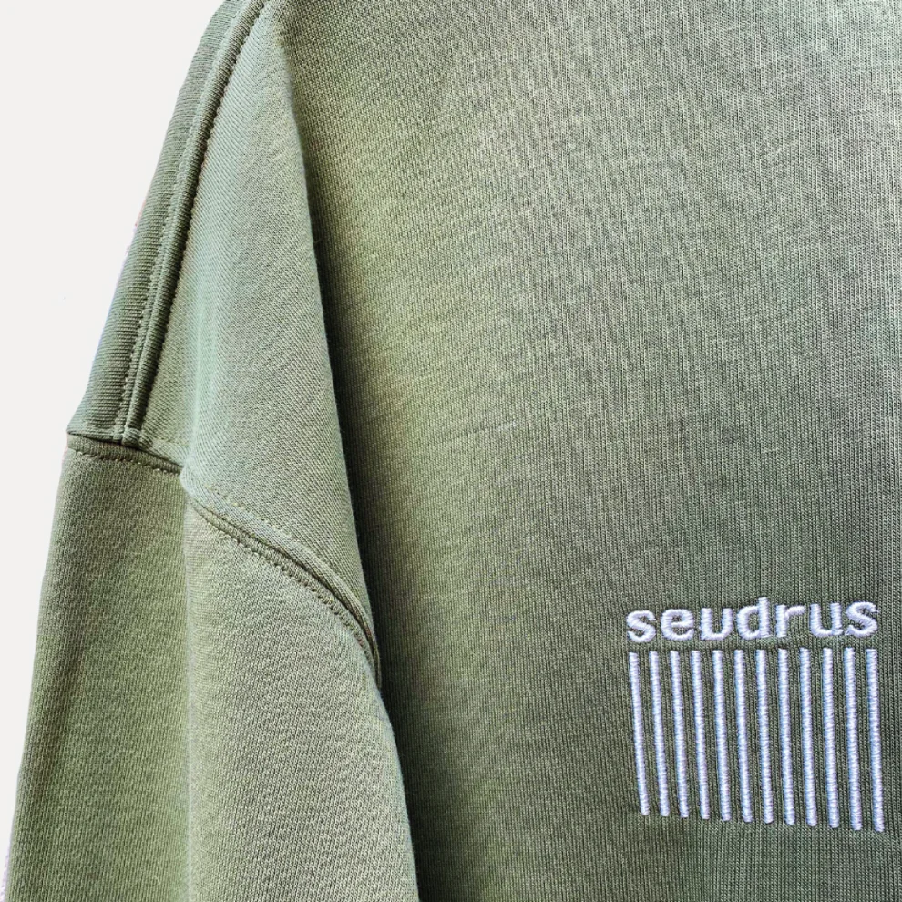 Sevdrus - Unisex Juniper Embroidered Sweatshirt
