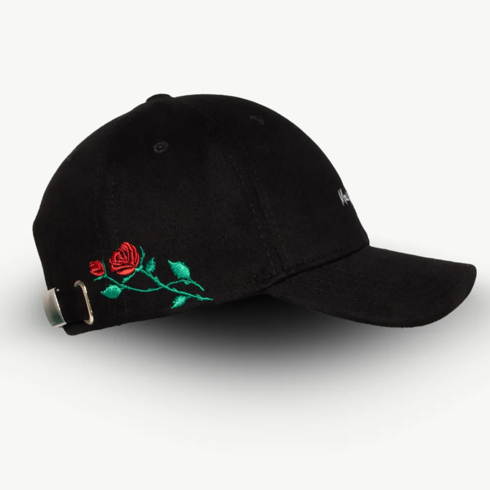Maison Sacree - La Rose Du Jardin Şapka