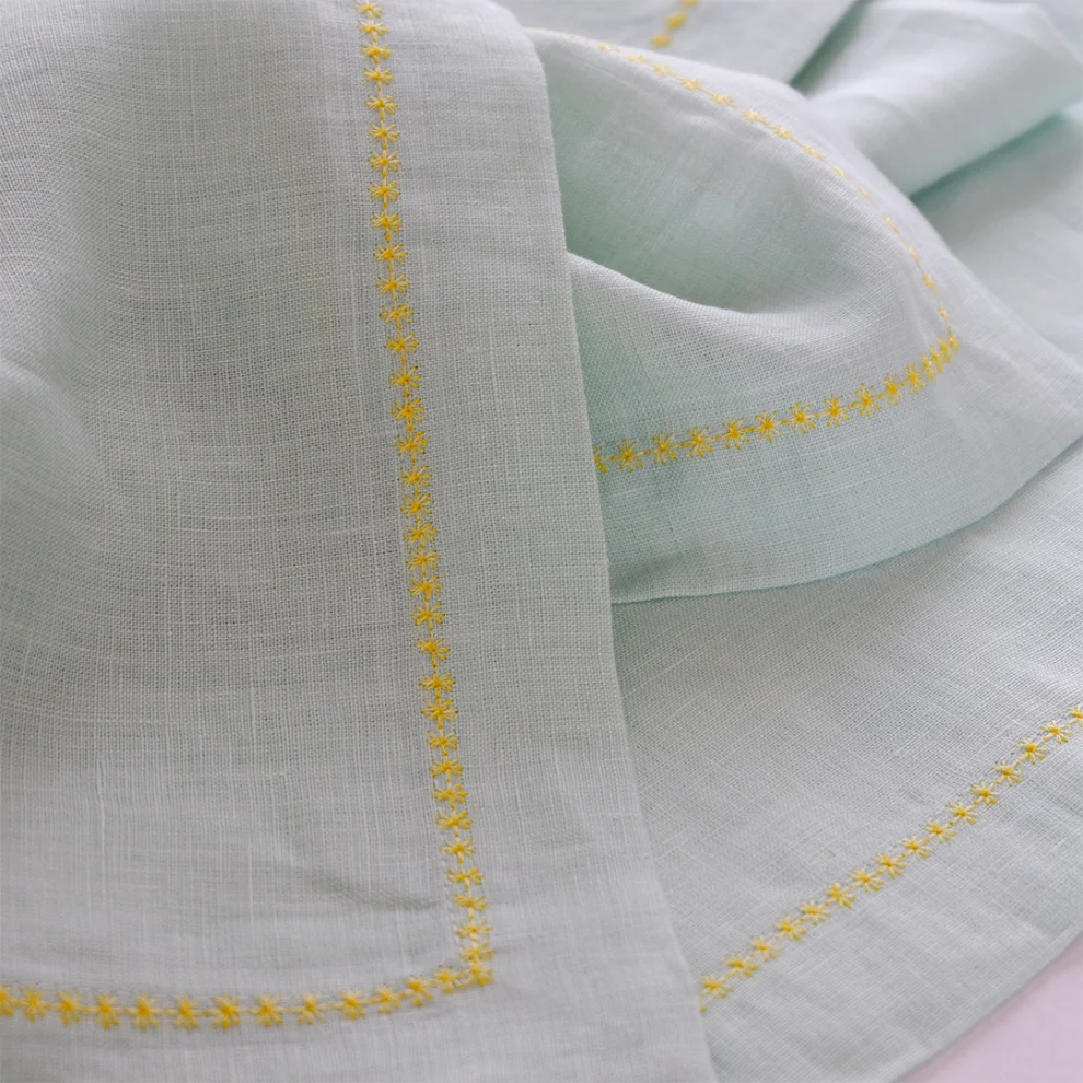 Lillypilly - Pistachio Tablecloth