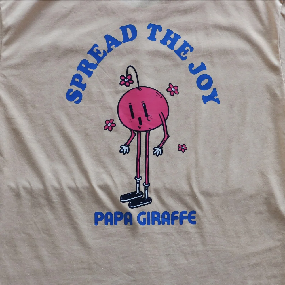 Papa Giraffe - Spread The Joy Oversize Tişört