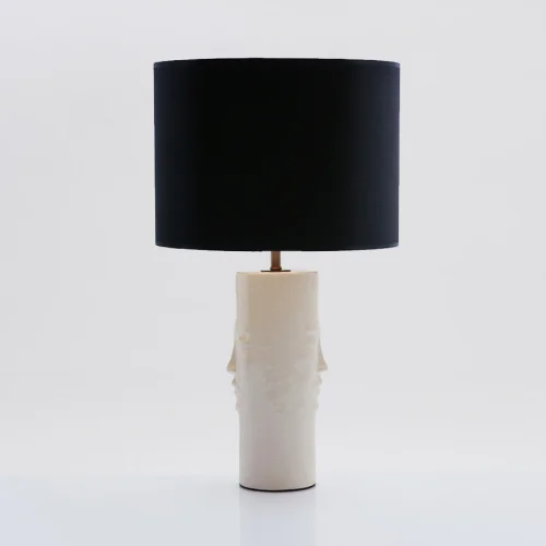 Y19 Design - La Cara Table Lamp