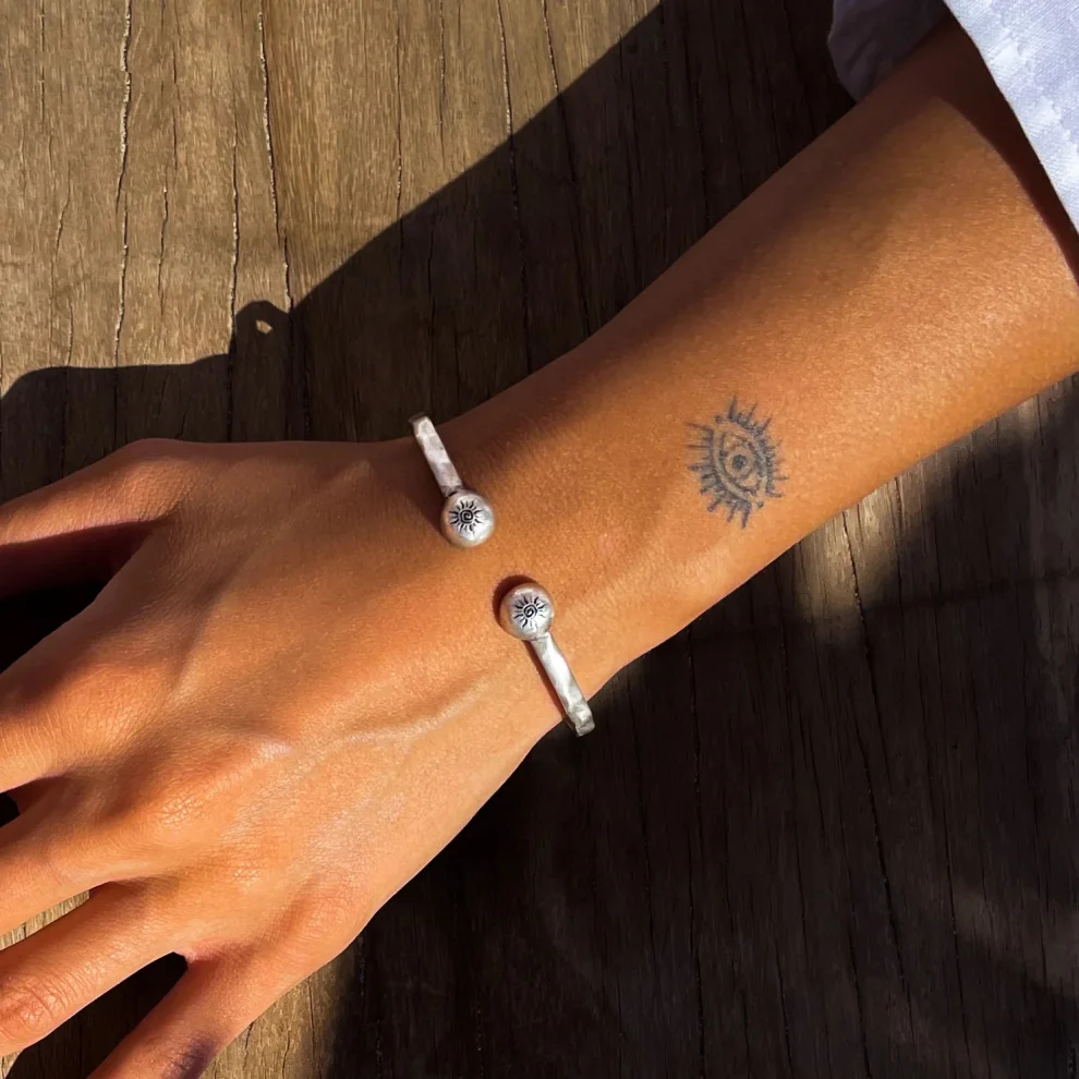 Raftaf - Twisting Sun Sterling Silver Bracelet