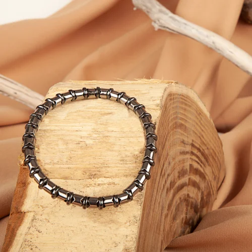 Arven's World by Aylin Işıklı - Hematite Single Color Bracelet