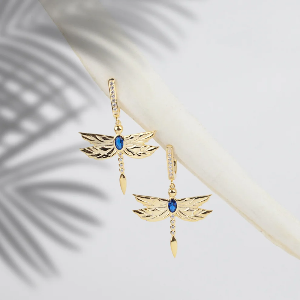 Arven's World by Aylin Işıklı - Dragonfly Gold Earrings