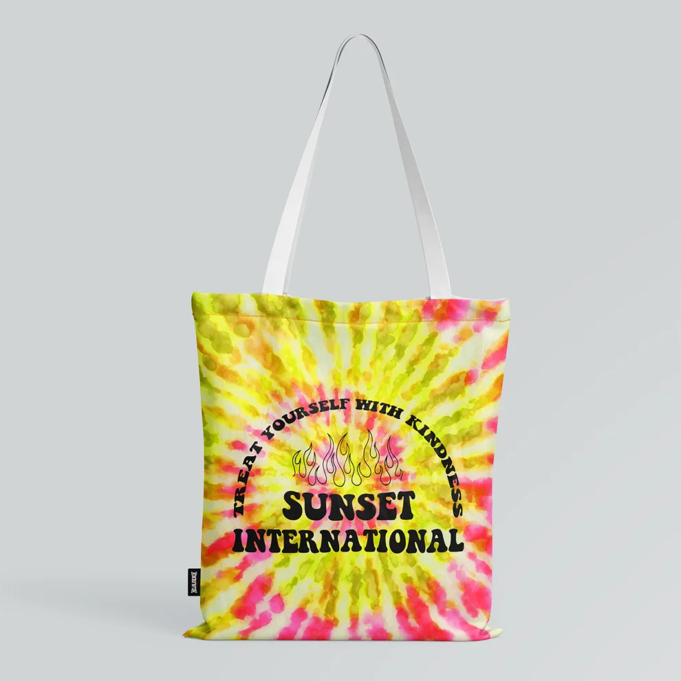 Helal Merch - Selling Sunset Batik Tote Bag