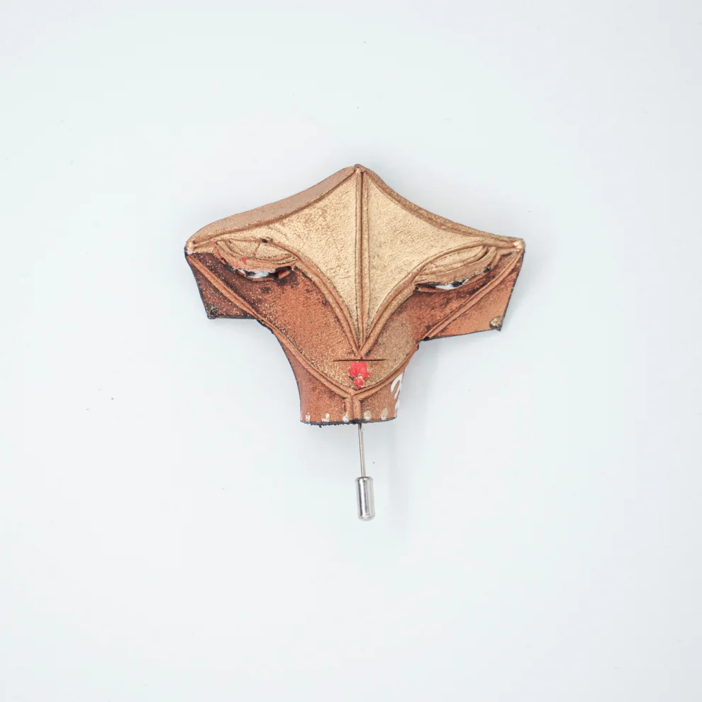 Mavitan Store - Handmade Leather Brooch No: 23