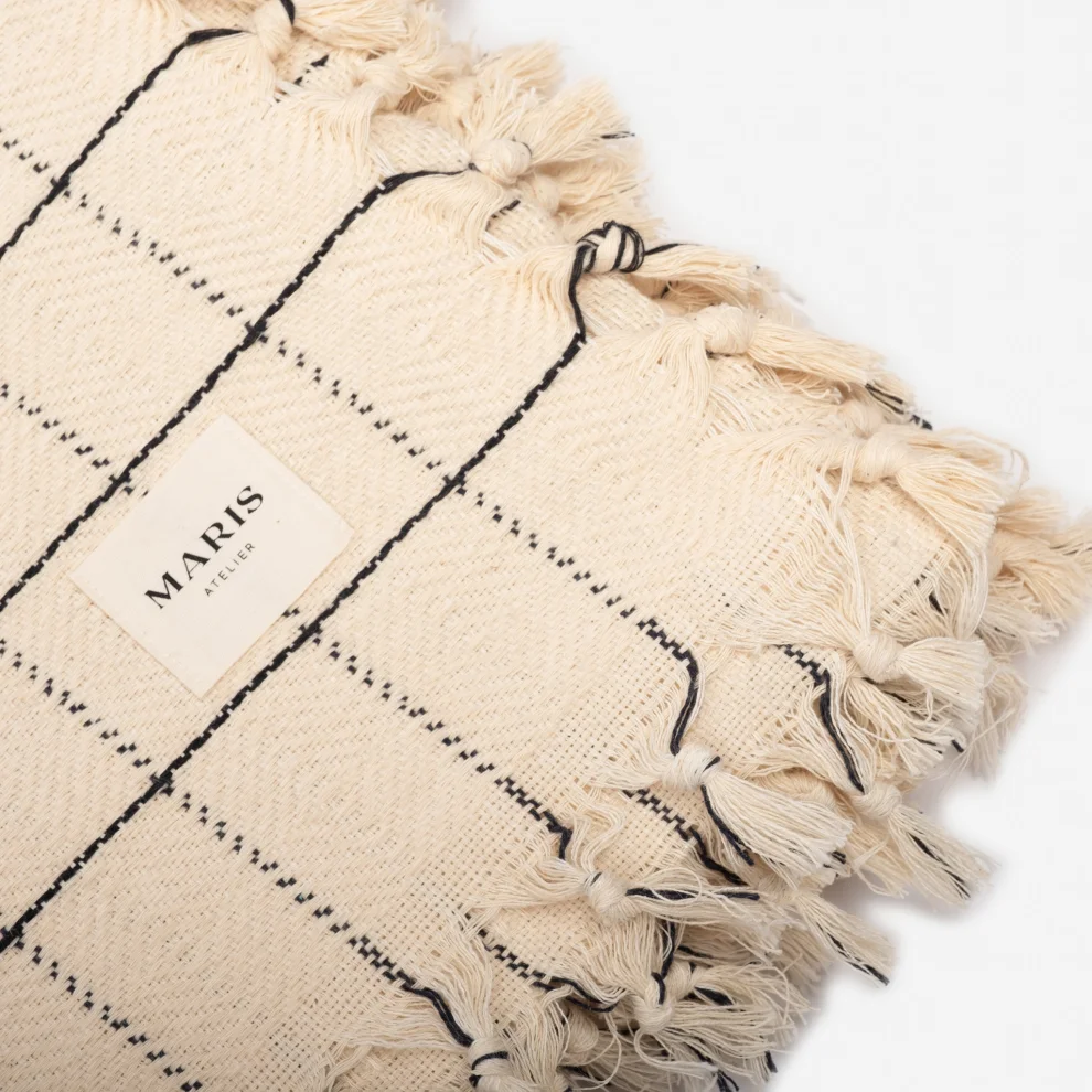 Maris Atelier - Root Throw Blanket