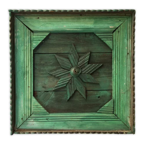 Kırmızı Horoz - Wooden Ceiling Rose