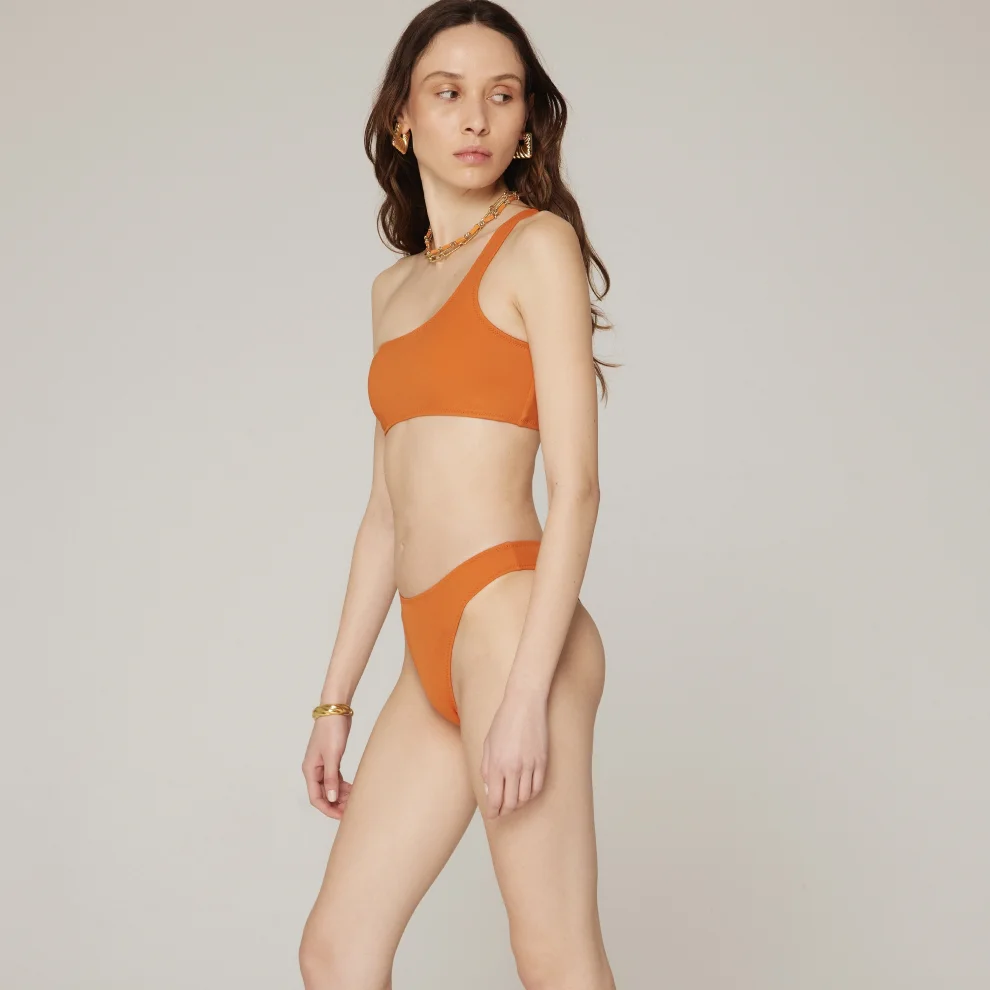 Haracci - Auretta Econyl One Shoulder Brazilian Bikini Set Orange S |  hipicon