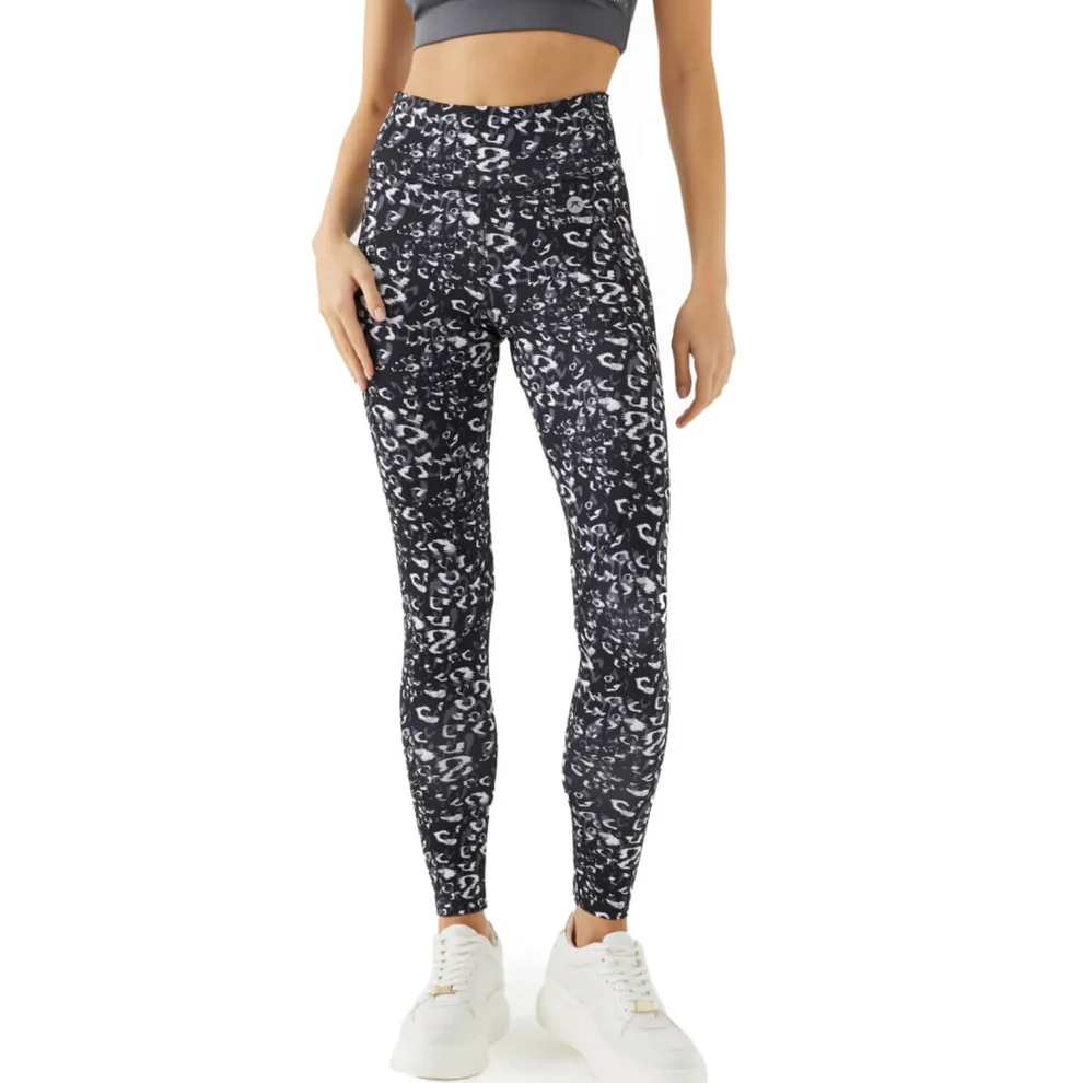 Abstract Animal Print Leggings