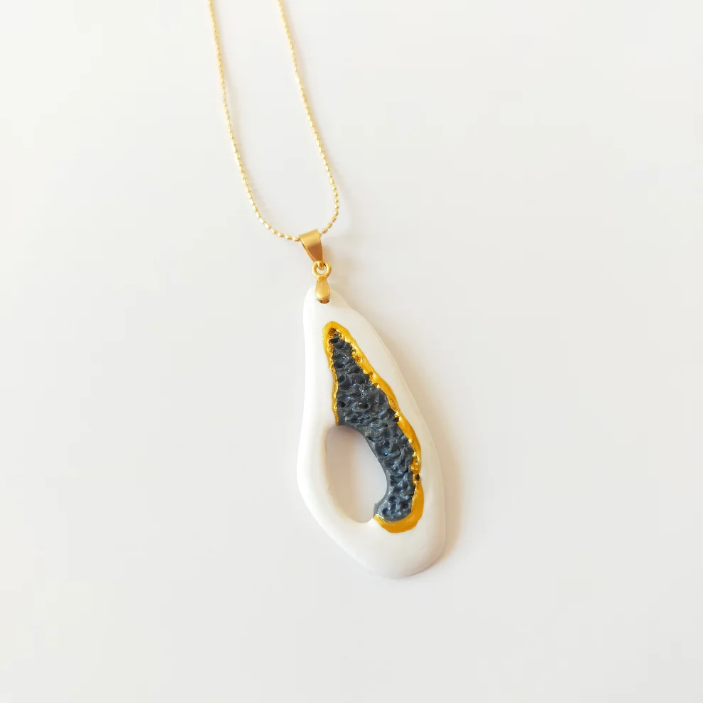 Opia Ceramics - Tissue Porcelain Necklace