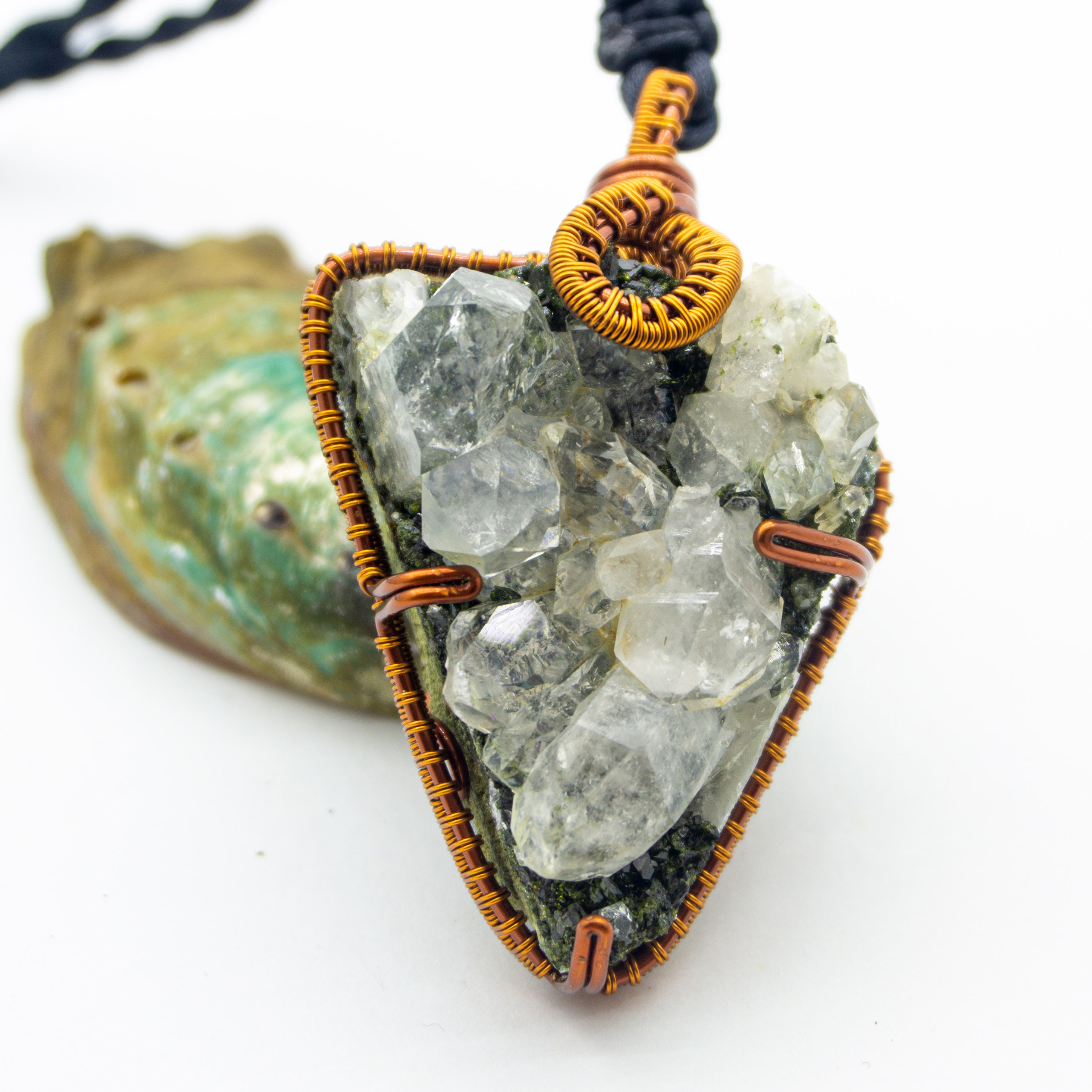 Handmade Copperwork Mass Epidote Quartz Necklace