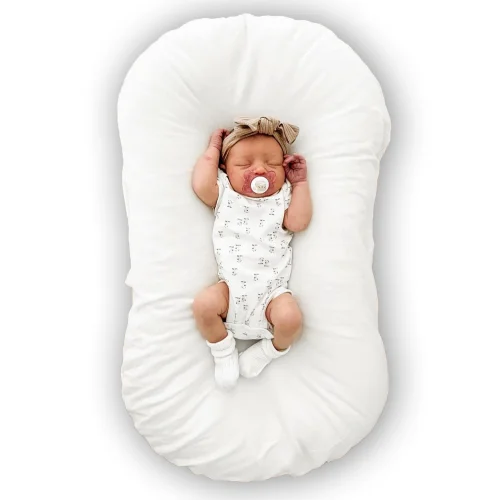 4 Love Baby's - Organic Baby Nest Bed