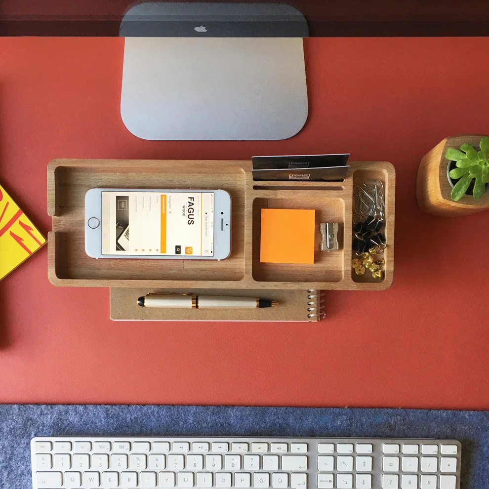 Fagus Wood - Wooden Desk Organizer - Mini Spinney