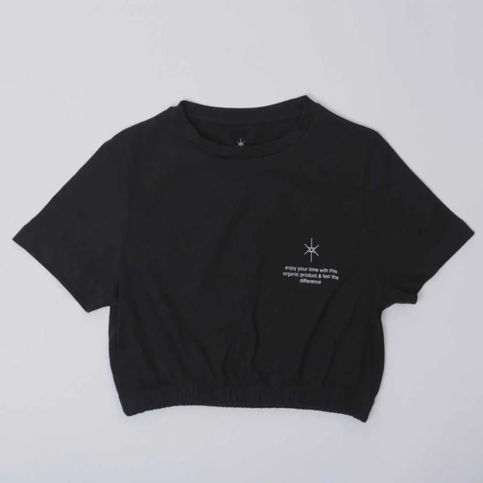 Aslı Yarış - Short-sleeve Crop T-shirt For Girls