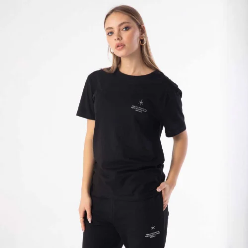 Aslı Yarış - Short-sleeve T-shirt