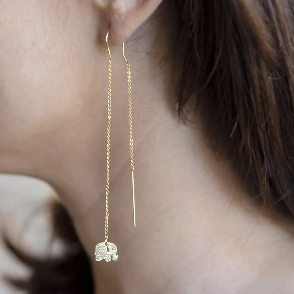 Atelier Petites Pierres - Tiny Elephant - Mono Earring