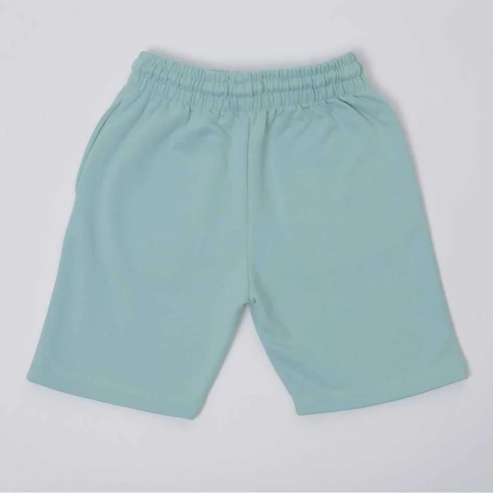 Aslı Yarış - Bermuda Kid Shorts