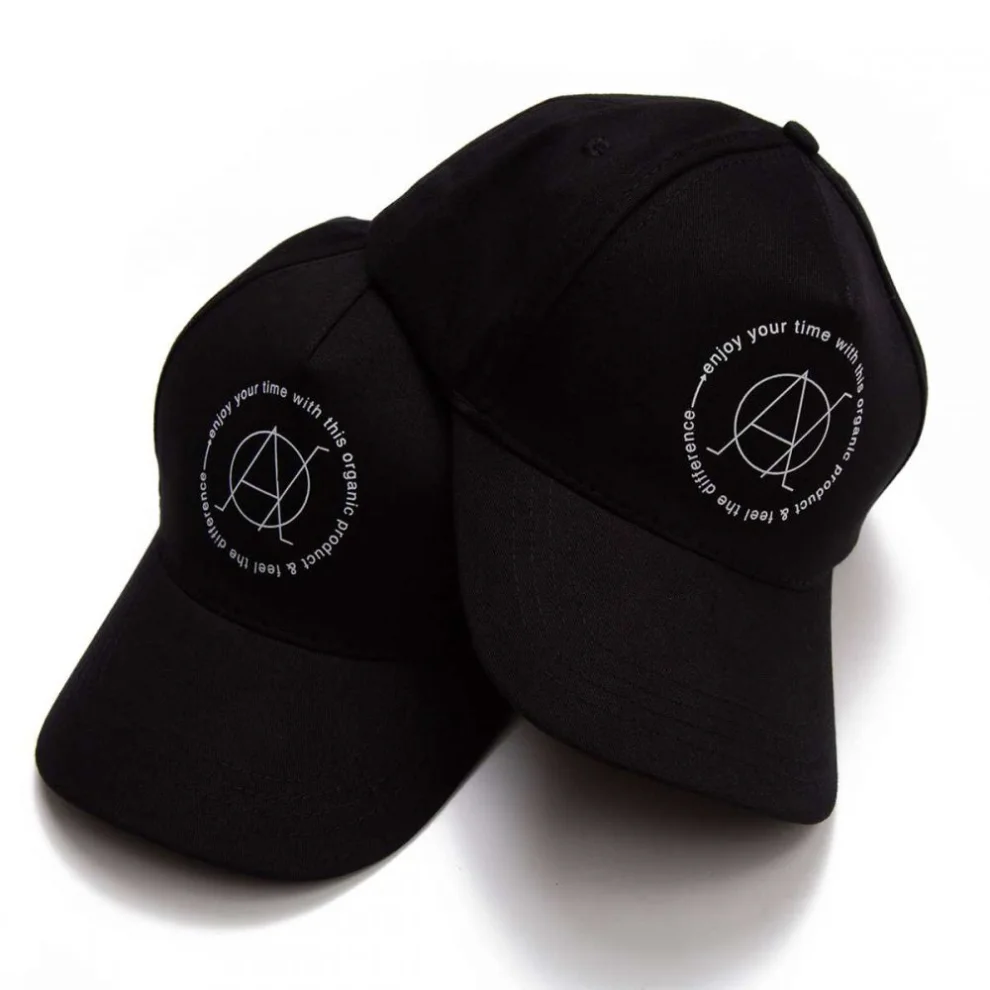 Aslı Yarış - Circle Logo-print Cap