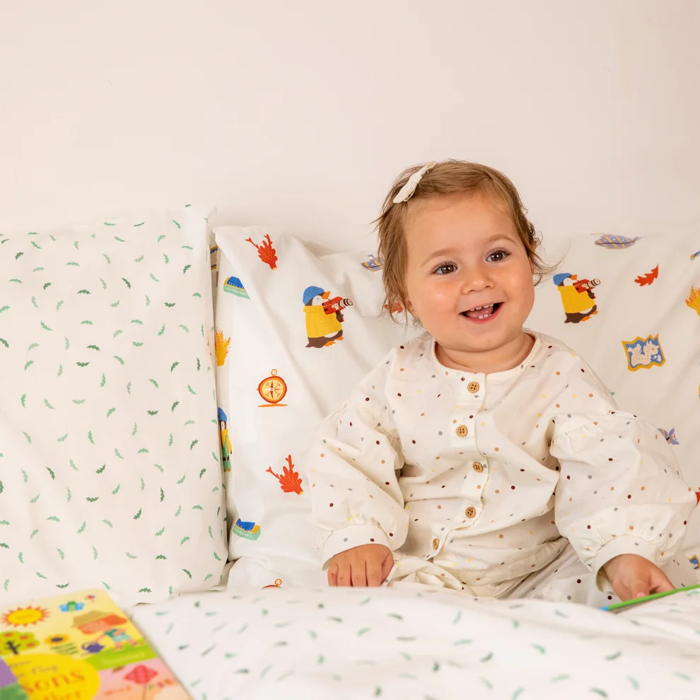Jera Mini - Baby Duvet Cover & Pillow Case Penguin, The Adventurer