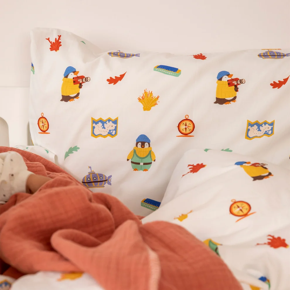 Jera Mini - Kids Duvet Cover & Pillow Case Penguin, The Adventurer