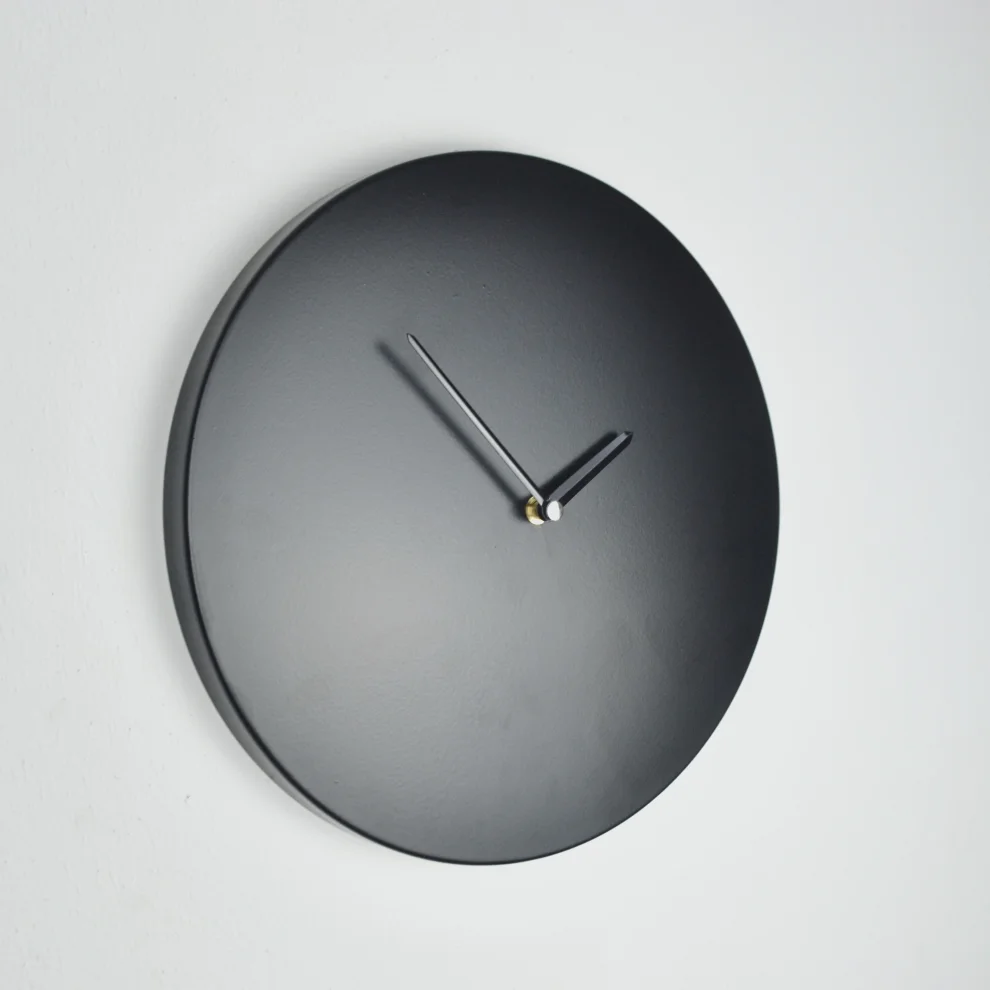 Zeus Dizayn - Helios Wall Clock