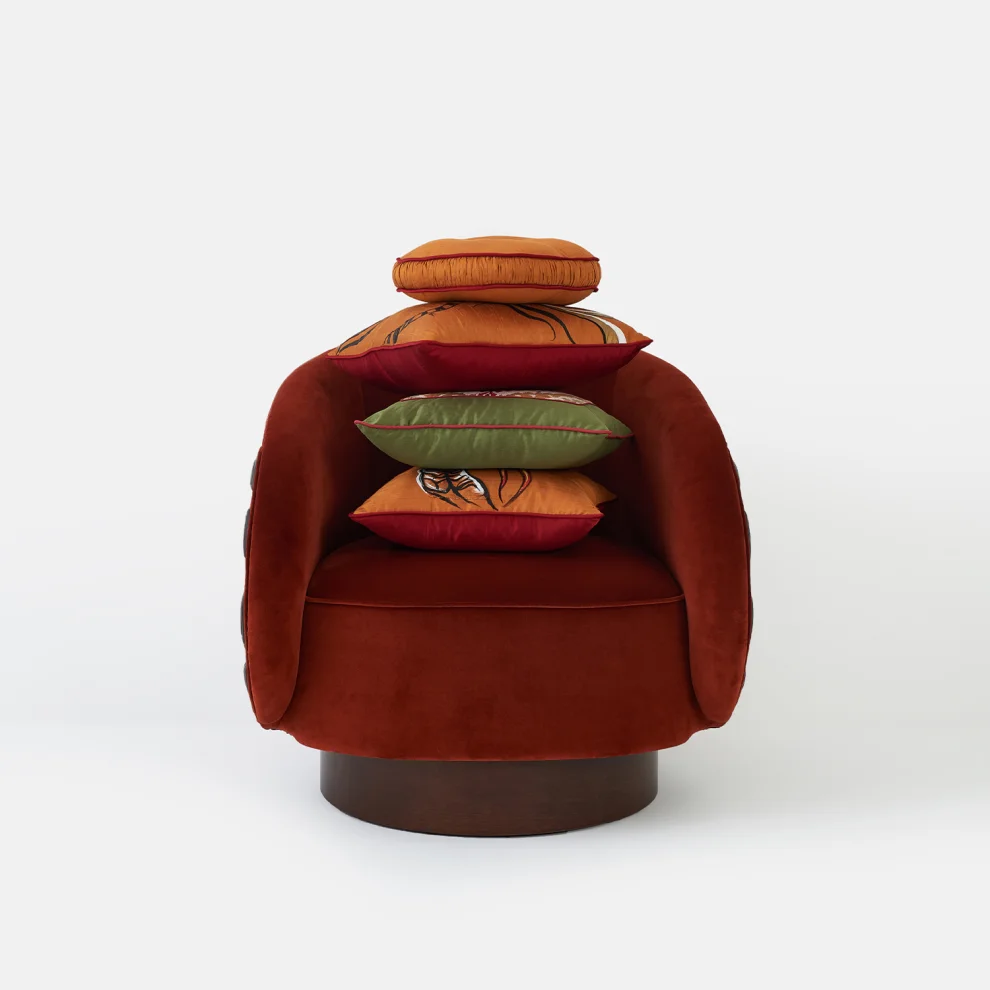 Alpaq Studio - Button Detailed Round Silk Shantung Cushion