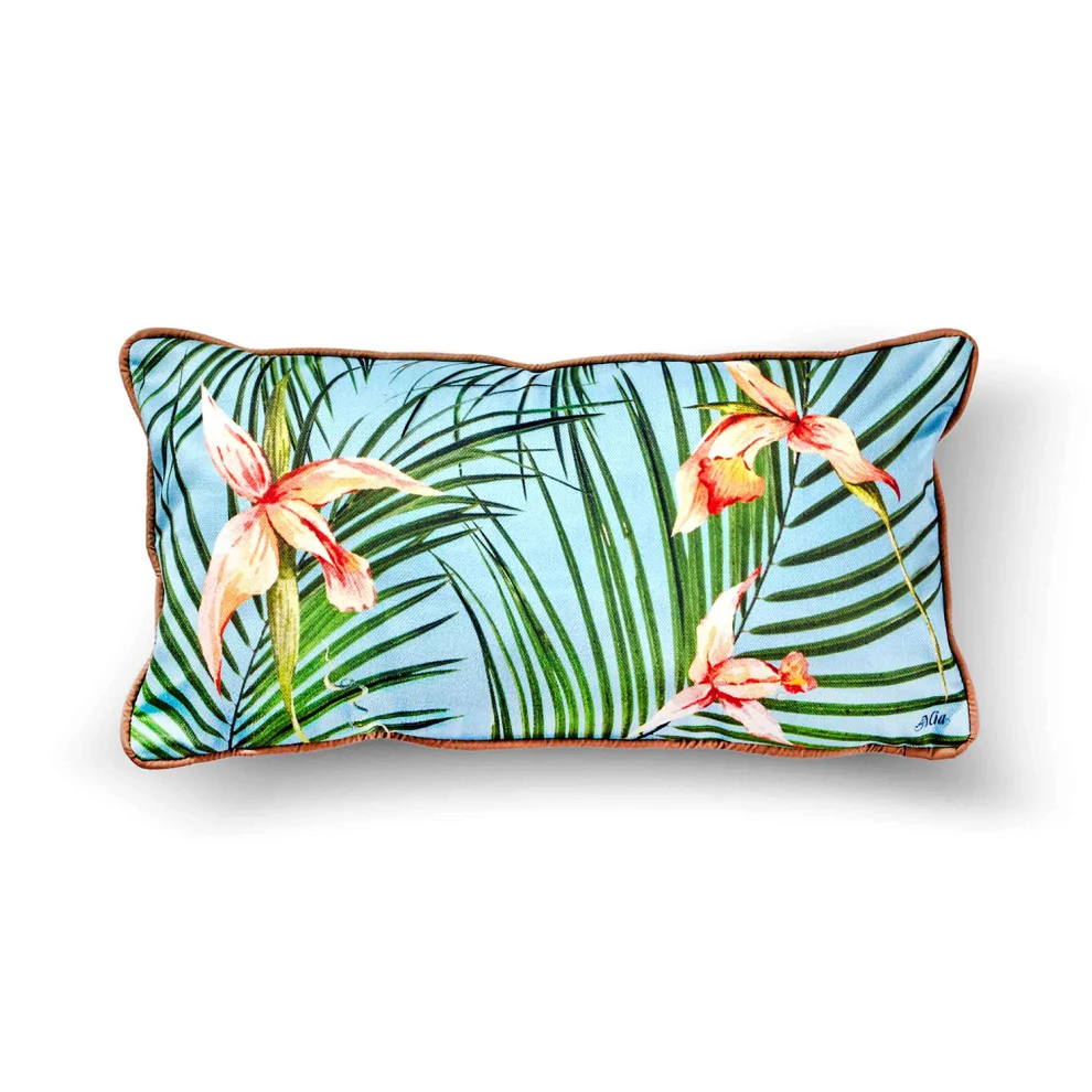 The Mia - Tropical Pillow - Parrot