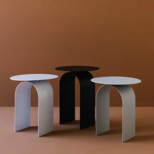 goods - Curve No.3 Side Table